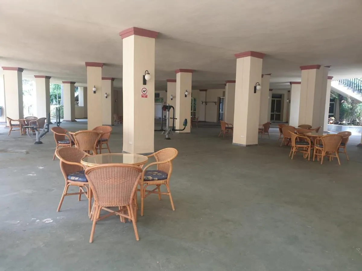 アパート Apartamentos Romana Playa 203 マルベーリャ